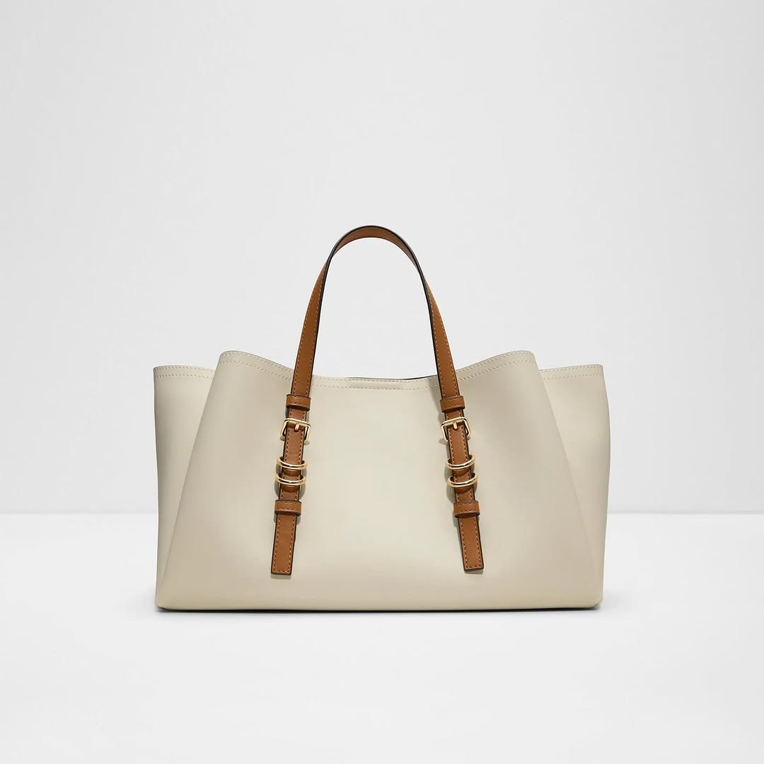 Hand Bag - Badge - Image 4